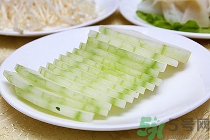 冬瓜和皮蛋一起吃能降火嗎？冬瓜能和皮蛋一起吃嗎？