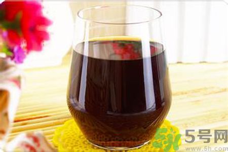 酸梅湯和紅酒可以一起喝嗎？酸梅湯和葡萄酒一起喝好嗎？