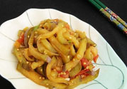 做完月子可以吃涼皮嗎？坐月子可以吃涼皮嗎？