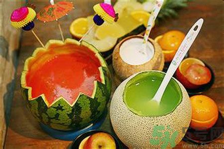 夏季吃什么可以防曬？夏季防曬不可以吃什么？
