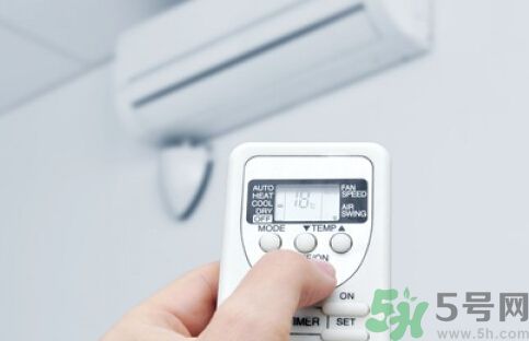 吹空調房間干燥怎么辦？吹空調怎么保濕？