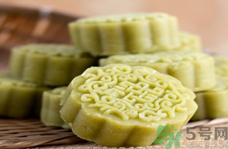 枇杷跟綠豆糕可以一起吃嗎？枇杷和綠豆糕一起吃好嗎？