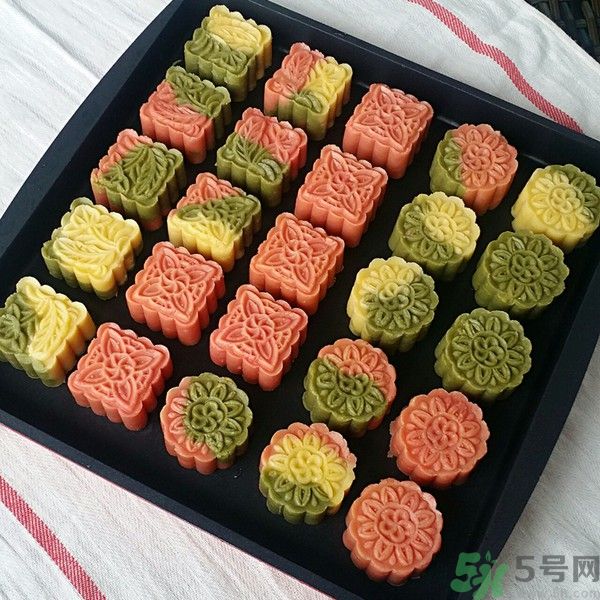 枇杷跟綠豆糕可以一起吃嗎？枇杷和綠豆糕一起吃好嗎？
