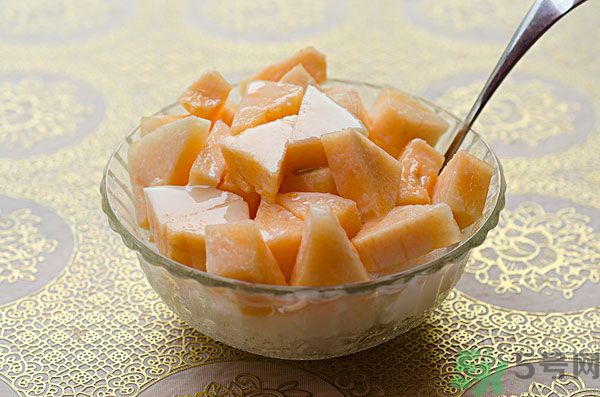 小孩吃木瓜會(huì)早熟嗎？兒童吃木瓜會(huì)不會(huì)性早熟？