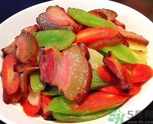 萵筍和臘肉一起炒好嗎？萵筍和臘肉一起吃好嗎？