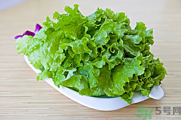 涼拌生菜放生抽還是老抽？涼拌菜放什么醬油好？