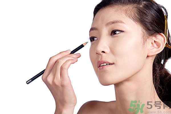 怎么選擇眉筆的顏色？眉筆的顏色有哪幾種？