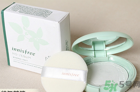 innisfree悅詩風吟礦物質薄荷粉餅真假辨別方法