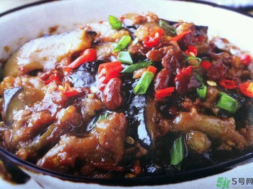 黃豆醬做什么菜好吃？黃豆醬的熱量？