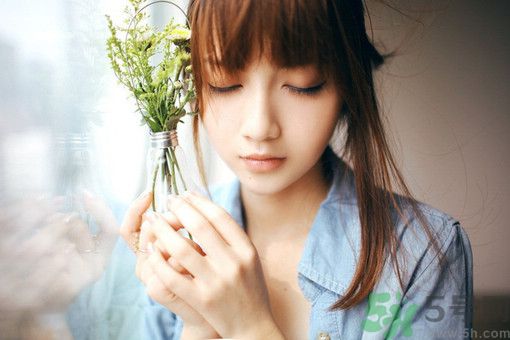 14歲女孩身高149cm正常嗎？14歲女孩身高標(biāo)準(zhǔn)是多少？