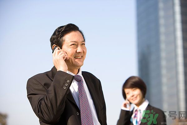 為什么中年人容易出軌？中年人出軌是什么原因？