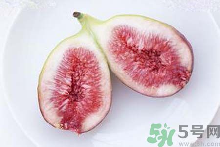 無花果沒熟可以吃嗎？吃了沒熟的無花果會怎樣？