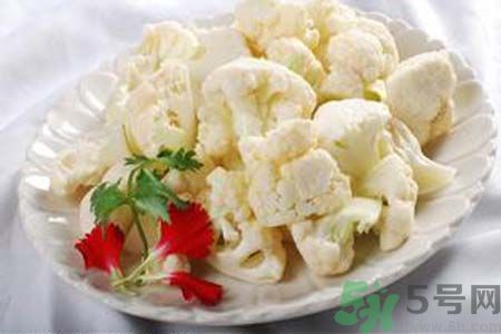 花菜發霉了可以吃嗎？吃了發霉的花菜會怎樣？