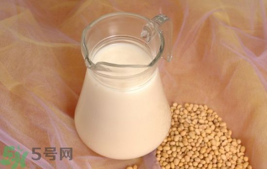 吃牛排可以喝豆漿嗎?牛排能和豆漿一起吃嗎?