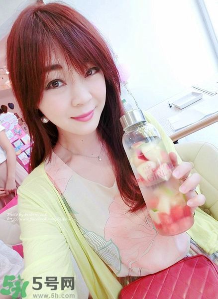 寵愛之名寵愛女孩面膜怎么樣？寵愛女孩礦物云絲面膜好用嗎？