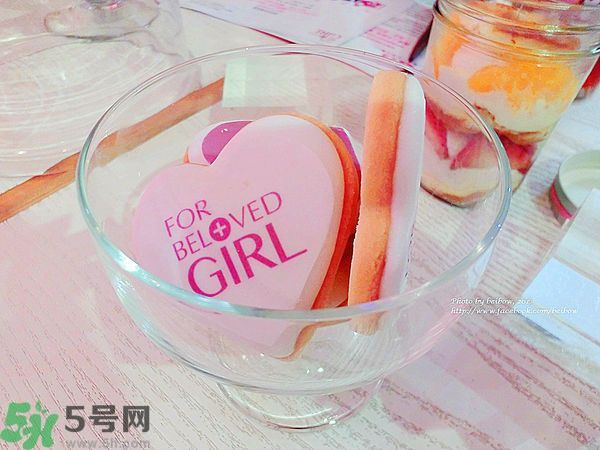 寵愛之名寵愛女孩面膜怎么樣？寵愛女孩礦物云絲面膜好用嗎？