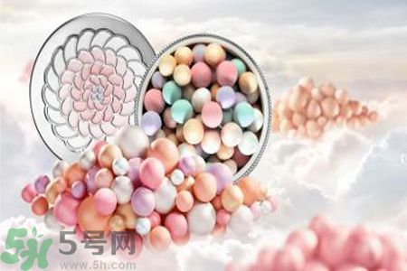  法國嬌蘭幻彩流星亮肌乳適合什么膚質？ 敏感膚質可以用法國嬌蘭幻彩流星亮肌乳嗎？