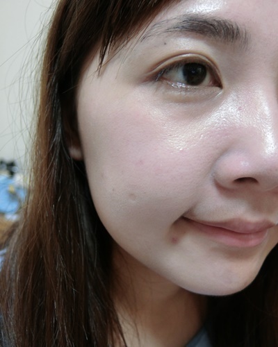 美寶蓮夢幻奇跡控油透潤持妝乳怎么樣？好用嗎？