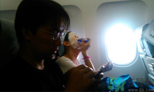 面膜可以帶上飛機嗎?片狀皮面膜帶上飛機會怎么樣
