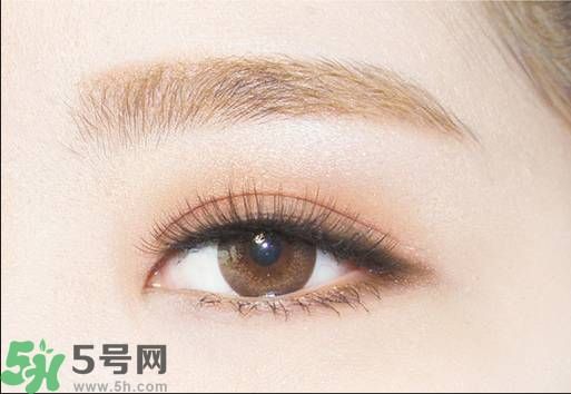 眉筆和眉粉哪個好用？眉筆和眉粉有什么區別？