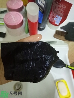 歐尚坊黑面膜怎么樣？歐尚坊黑蒜竹炭蠶絲面膜好用嗎？