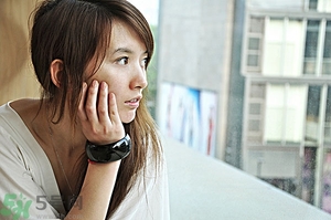 高冷是什么意思？別人說我高冷怎么辦？