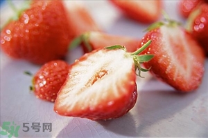 打噴嚏真的是有人在想你嗎？打噴嚏是有人罵你嗎？
