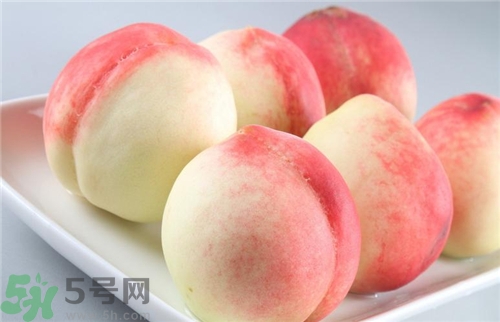 水蜜桃和油桃一樣嗎?水蜜桃和油桃的區別