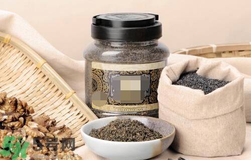 燙頭發后頭發干枯怎么辦？解決燙發后頭發干枯問題