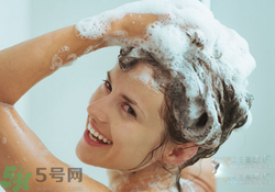 夏天一天洗幾次澡比較好？夏天一天洗幾次澡比較養生？