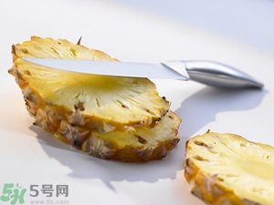 早上起來吃菠蘿好嗎？早餐吃菠蘿好嗎？