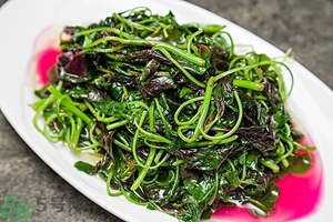 莧菜吃多了有什么壞處？莧菜吃多了大便紅色好嗎？