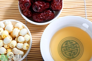 喝蓮子心能減肥嗎？蓮子心泡茶喝能減肥嗎？