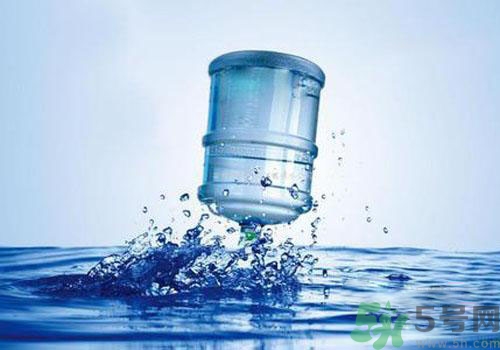 礦泉水和純凈水的區(qū)別是什么？礦泉水和純凈水哪個好？