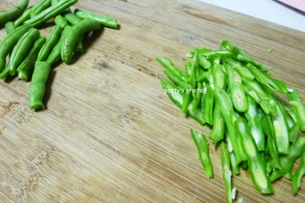 豆角隔夜還能吃嗎？隔夜的豆角能吃嗎？