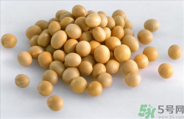 黃豆怎么做豐胸？黃豆怎么吃才豐胸？