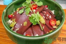 寶寶可以吃豬血嗎？寶寶多大可以吃豬血？