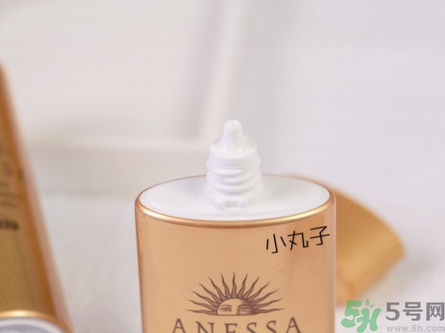安耐曬噴霧怎么樣？安耐曬噴霧好用嗎？