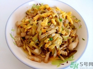 如何自制榨菜？新鮮榨菜怎么吃？
