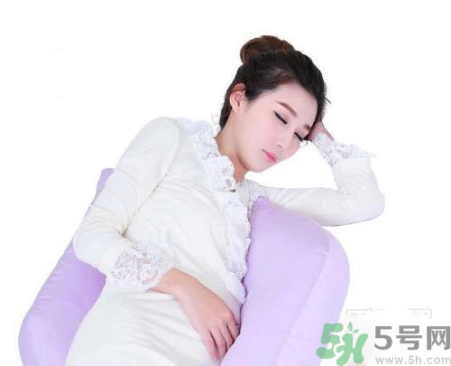 側睡流口水是怎么回事？側著身子睡流口水怎么辦？