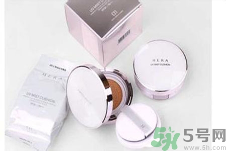 蘭芝和赫拉哪個好？蘭芝氣墊和赫拉氣墊哪個好？