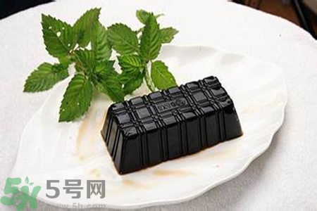 寶寶可以吃仙草嗎？寶寶吃仙草好嗎？