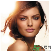 夏季如何保養(yǎng)皮膚？夏季為什么要保養(yǎng)皮膚？