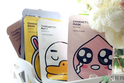 菲詩小鋪臉譜面膜怎么樣？菲詩小鋪Kakao Friends臉譜面膜好用嗎？