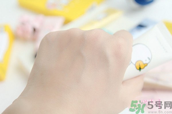 菲詩小鋪Kakao護(hù)手霜怎么樣？菲詩小鋪Kakao卡通護(hù)手霜好用嗎？