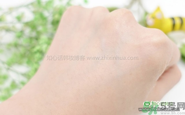 韓律艾草補(bǔ)水鎮(zhèn)靜噴霧怎么樣？好用嗎？