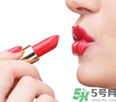 口紅哪個牌子好？口紅怎么涂好看？