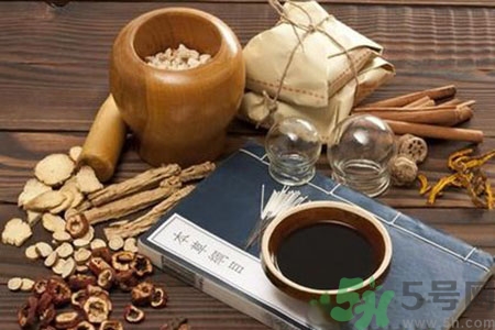三伏天可以吃中藥嗎？三伏天吃中藥會不會上火？