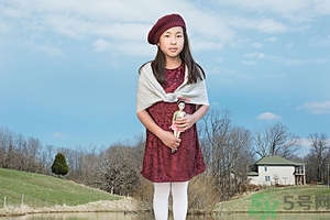 8歲男孩標準身高體重是多少？8歲女生標準身高體重是多少？