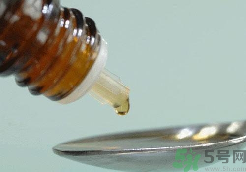 藿香正氣水和感冒藥能一起吃嗎？藿香正氣水不能和什么一起吃？